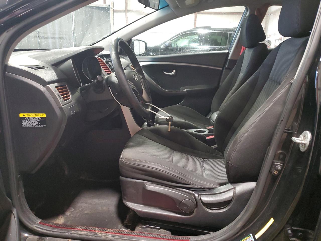 2017 Hyundai Elantra - Image 7