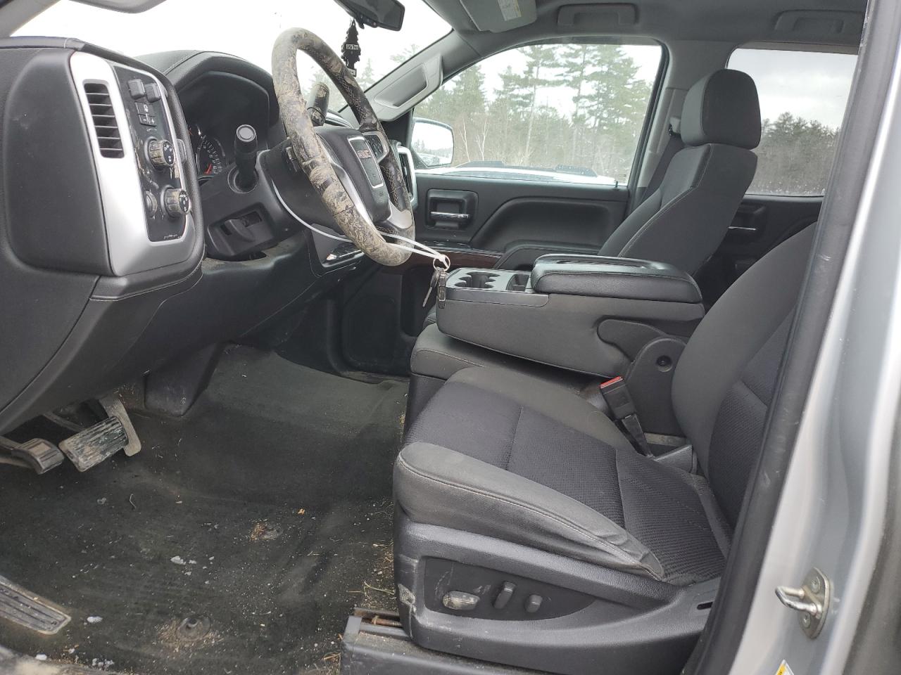 2015 GMC Sierra - Image 7