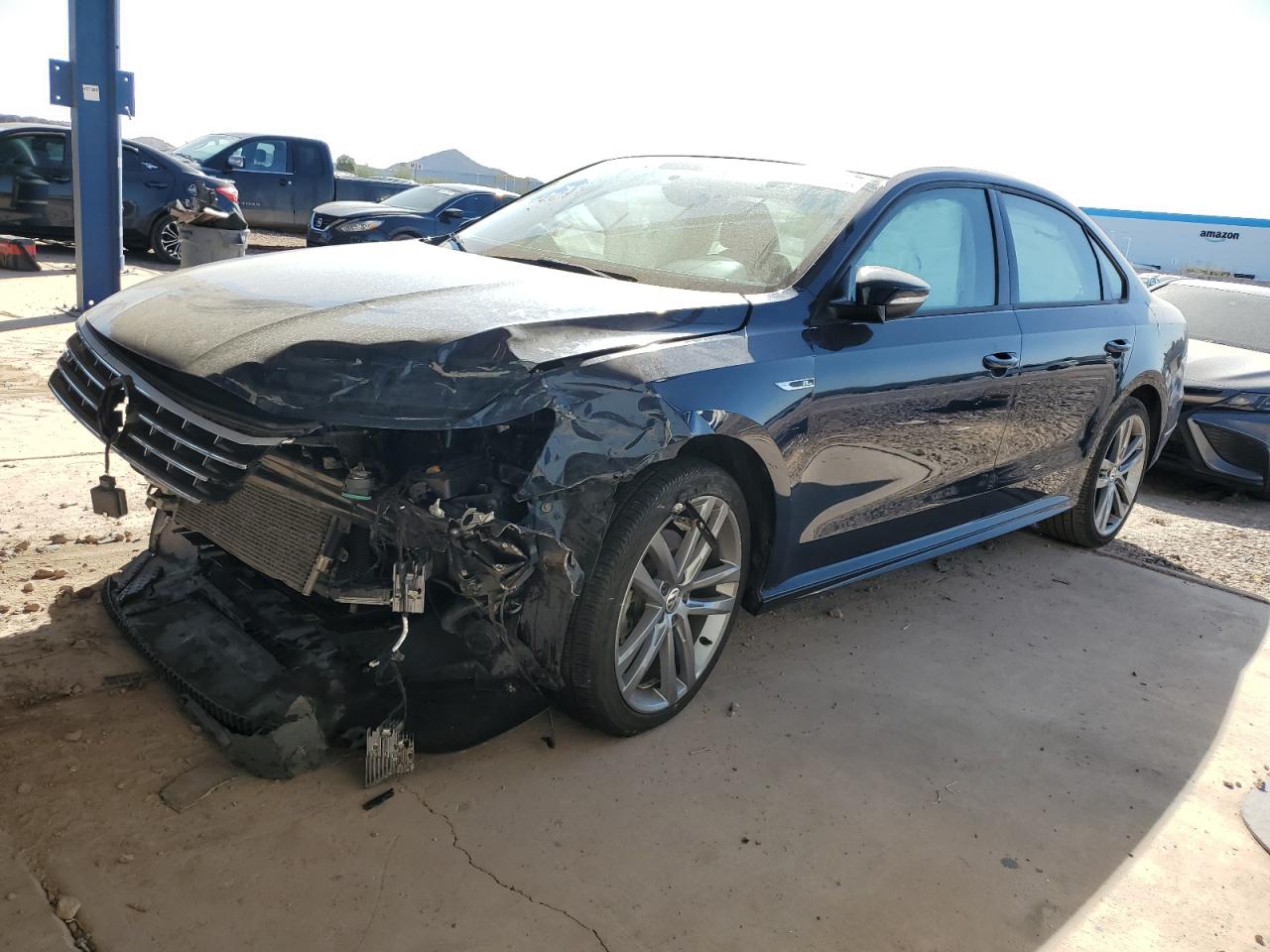 2018 Volkswagen Passat - Image 1