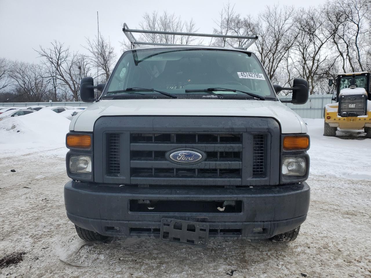 2014 Ford Econoline - Image 5