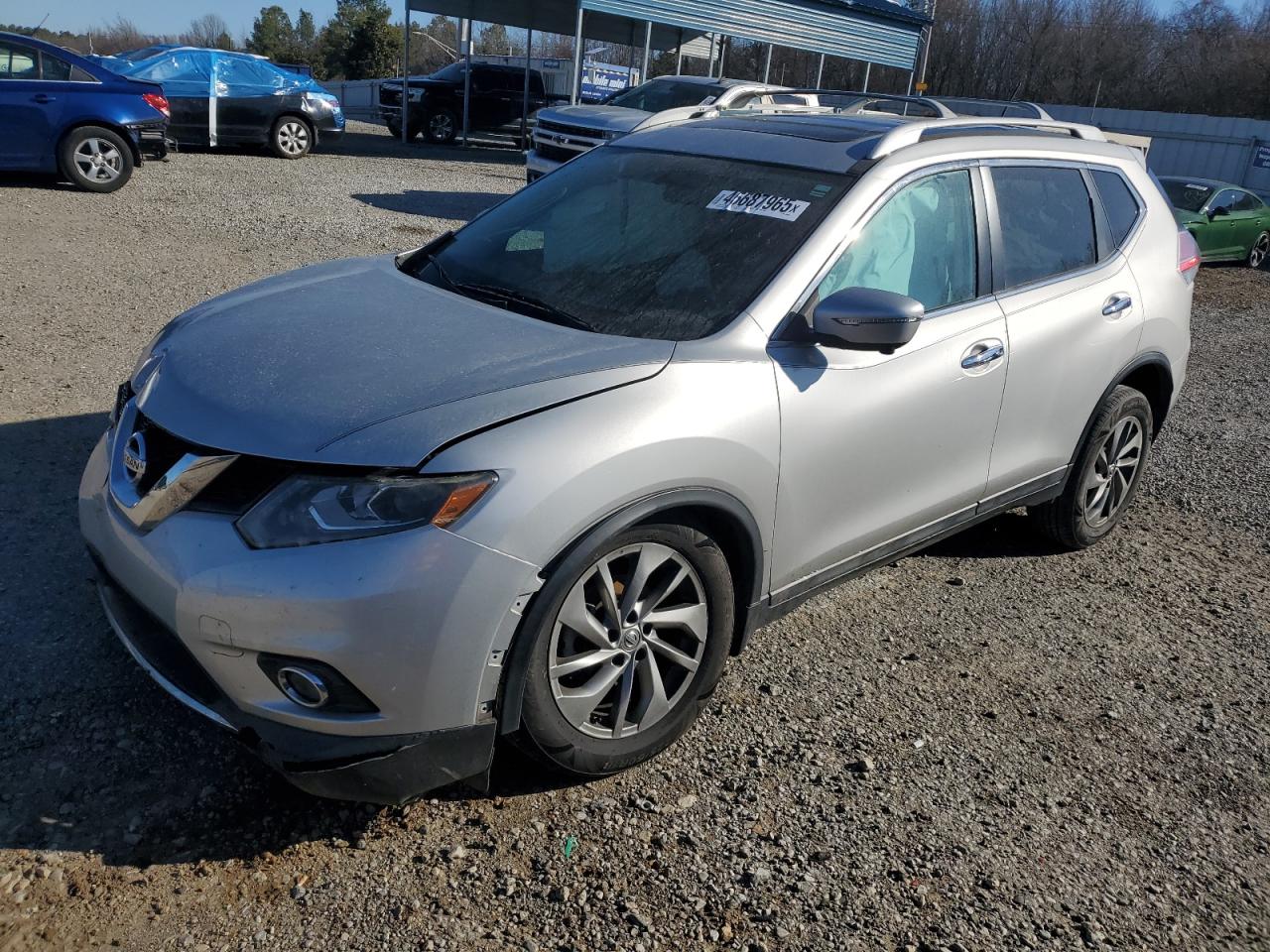 2015 Nissan Rogue - Image 1