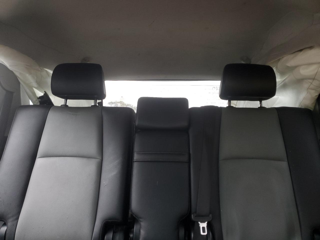 2018 Toyota 4Runner - Image 10