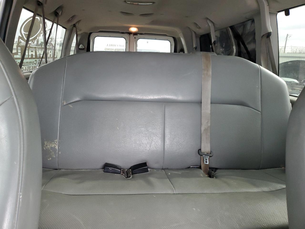 2008 Ford Econoline - Image 10