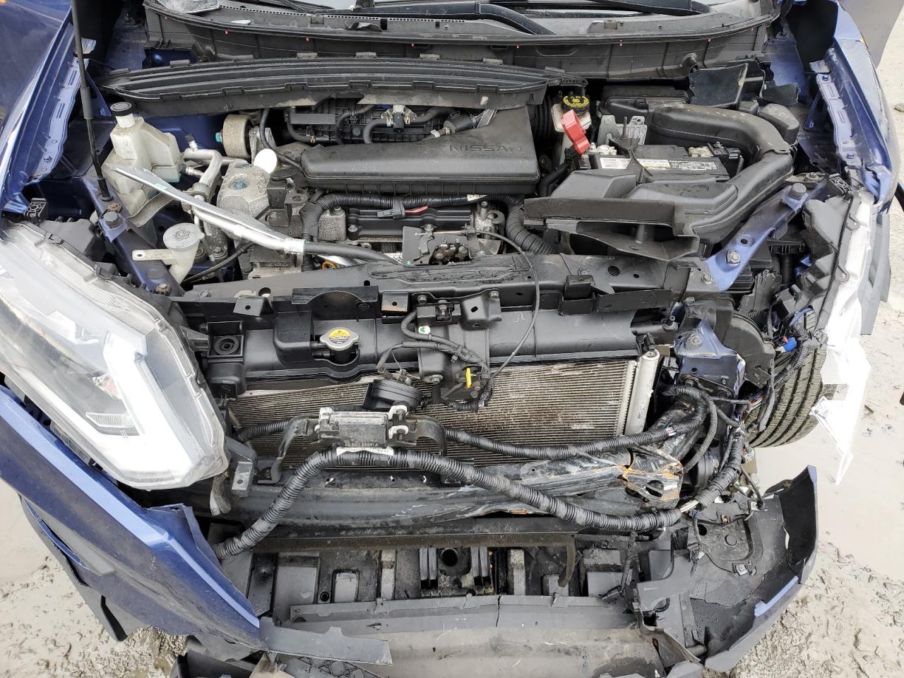 2019 Nissan Rogue - Image 11