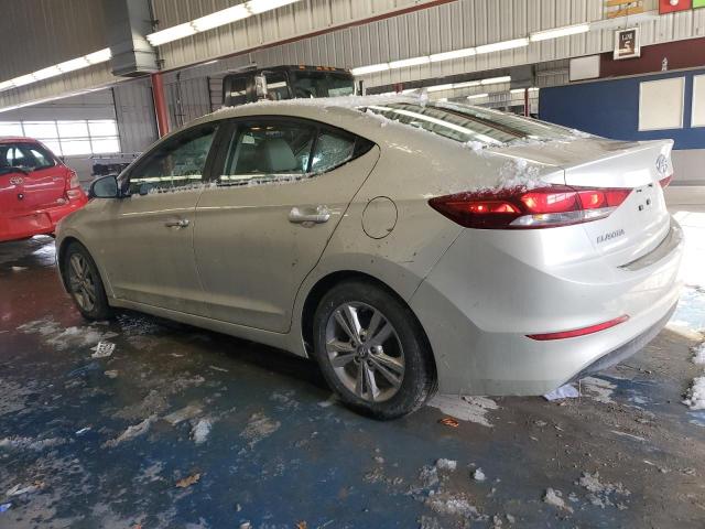  HYUNDAI ELANTRA 2017 Золотий