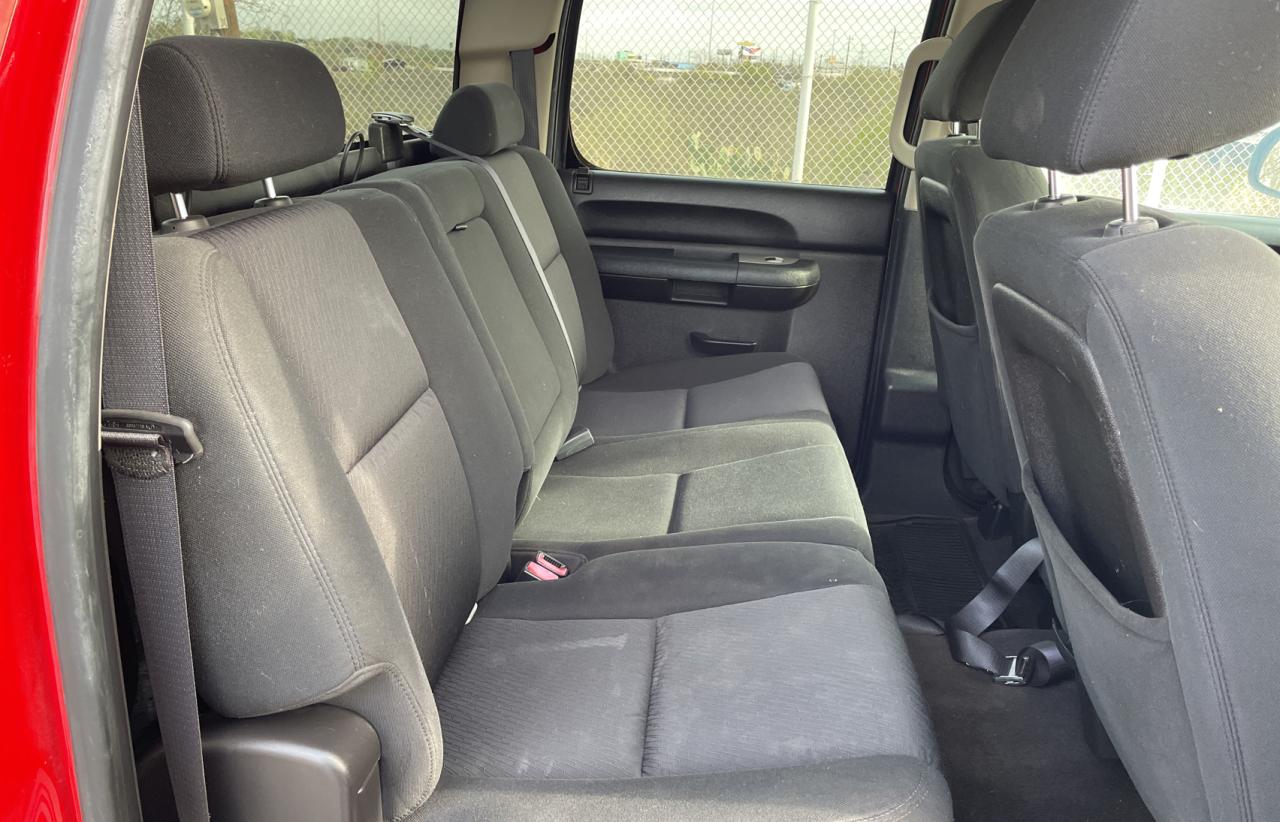 2010 Chevrolet Silverado - Image 6