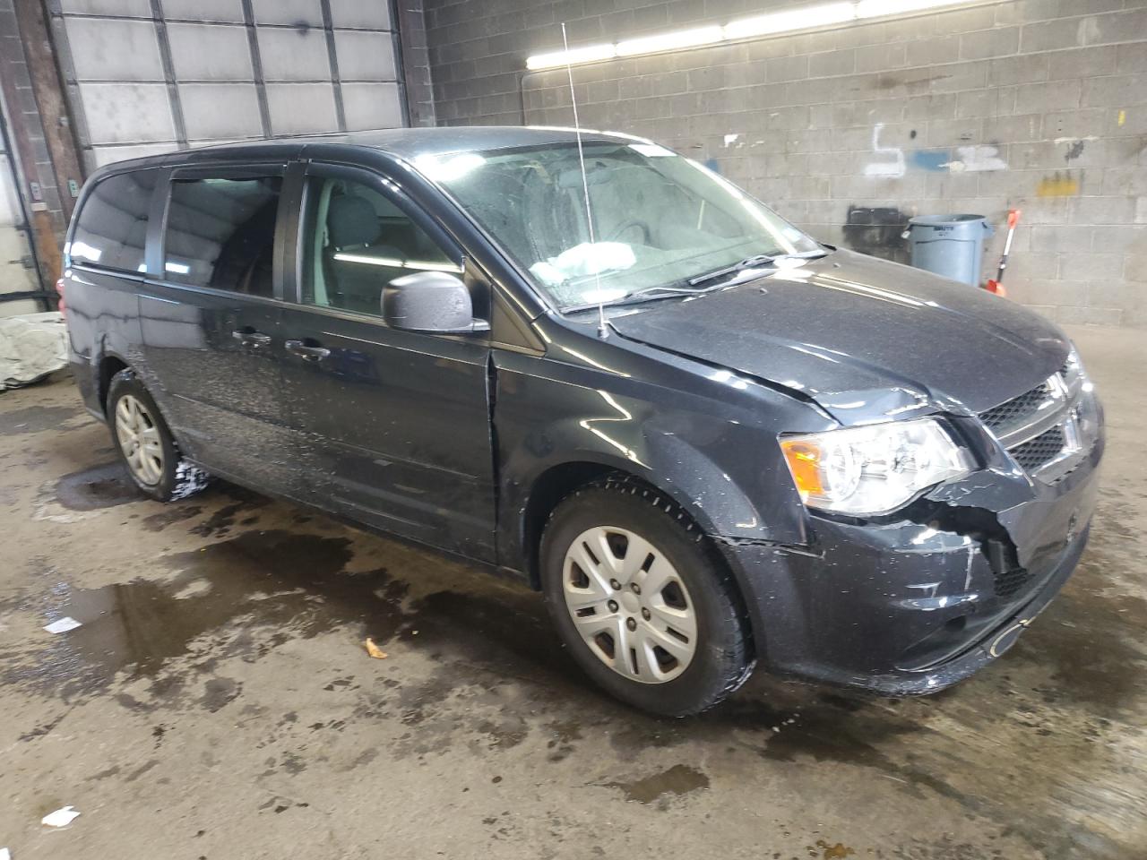2014 Dodge Caravan - Image 4
