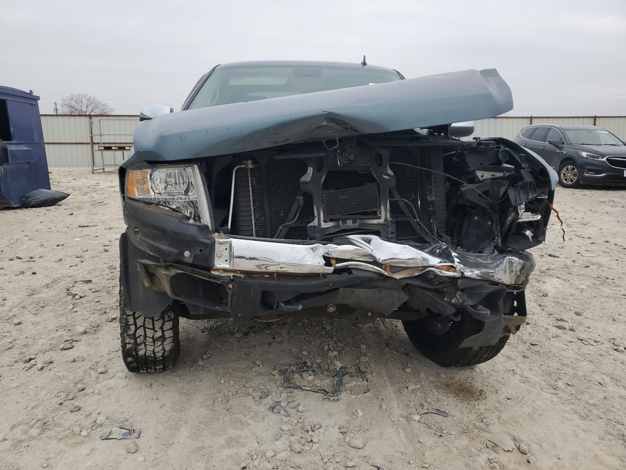 2009 Chevrolet Silverado - Image 5