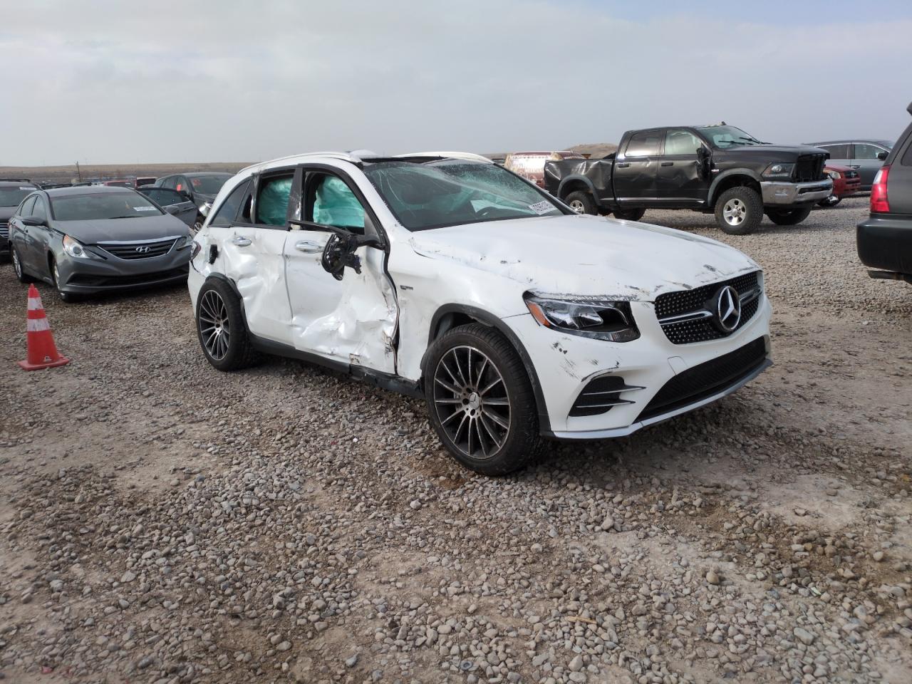 2017 Mercedes-Benz GLC - Image 4