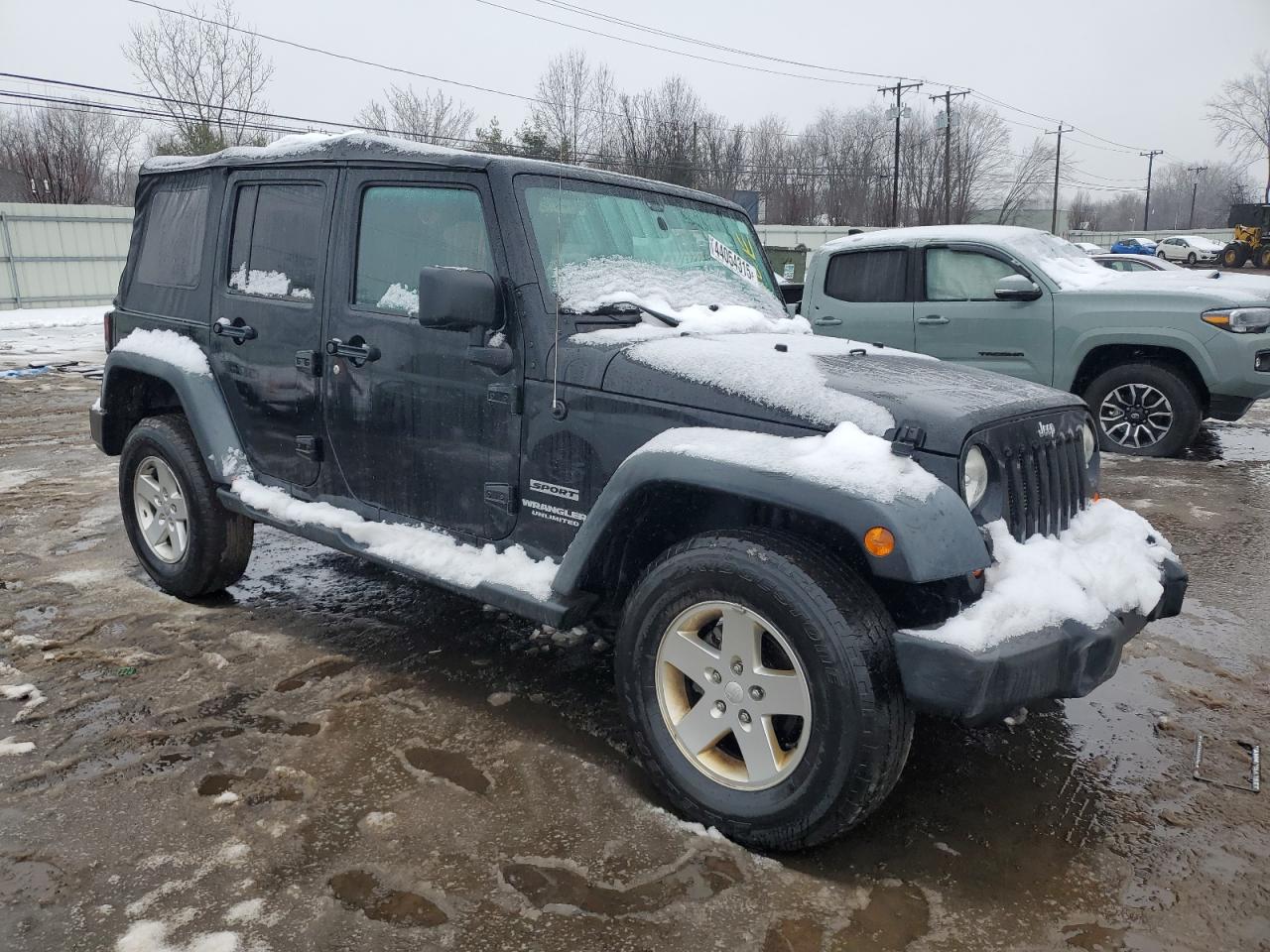 2012 Jeep Wrangler - Image 4
