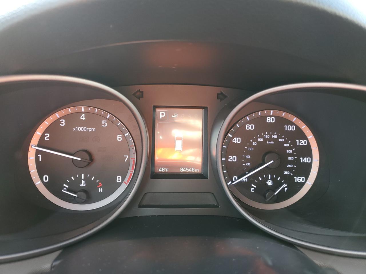 2018 Hyundai Santa Fe - Image 9