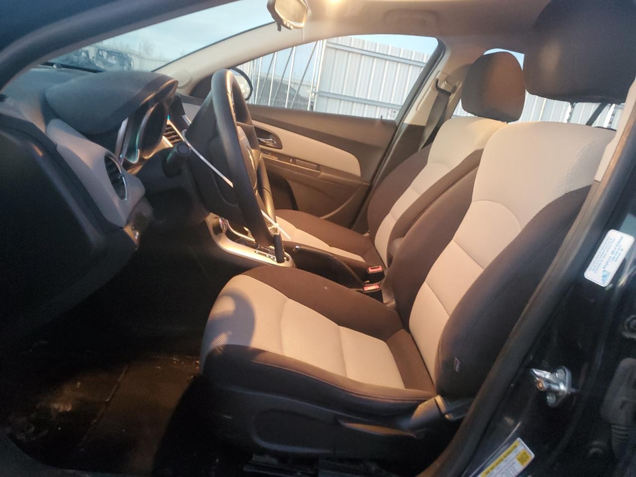 2015 Chevrolet Cruze - Image 7