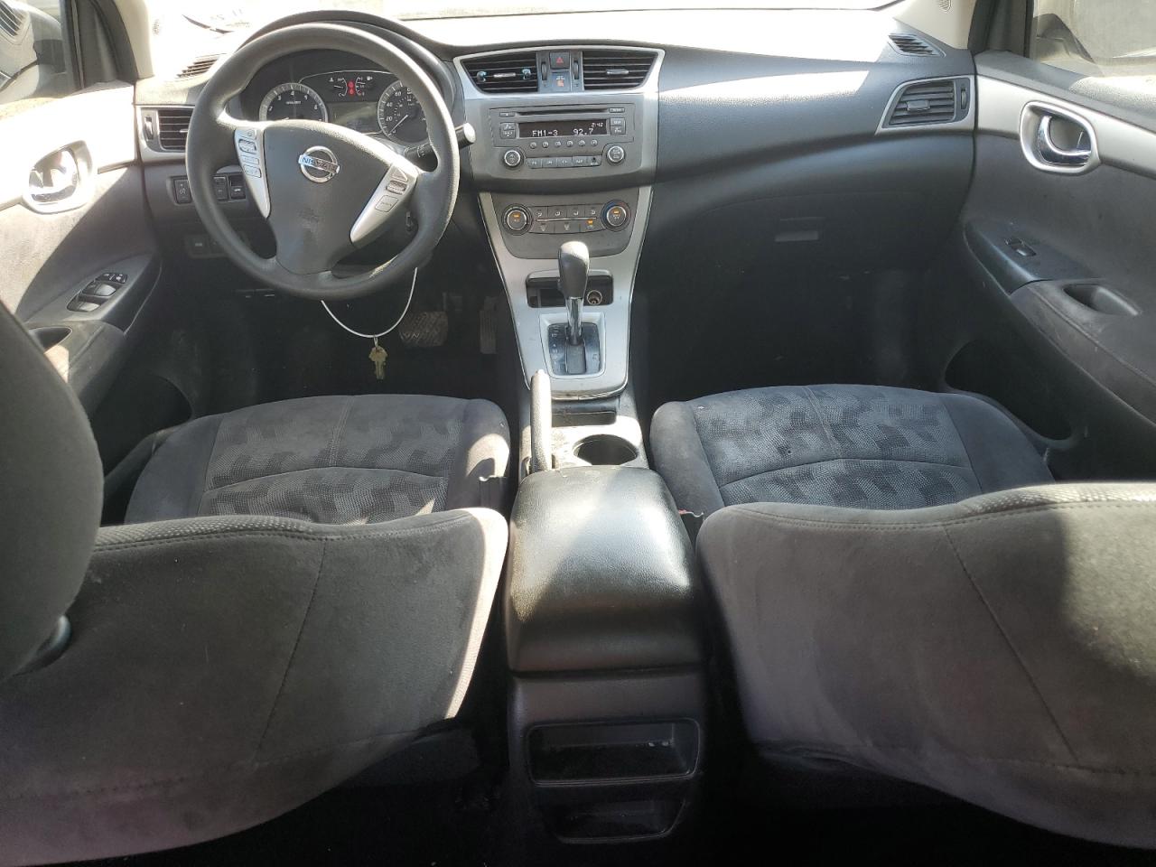 2013 Nissan Sentra - Image 8