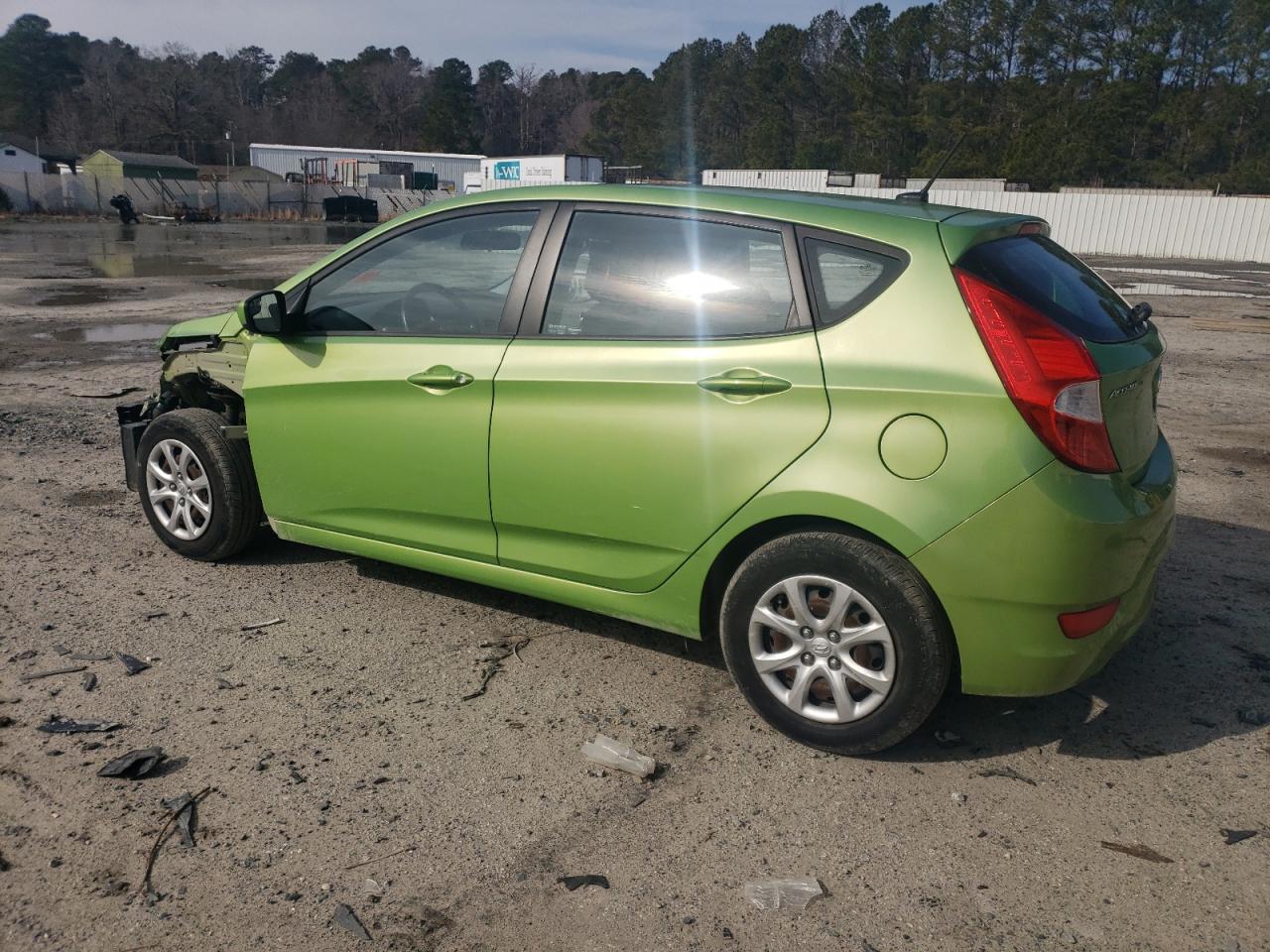 2014 Hyundai Accent - Image 2