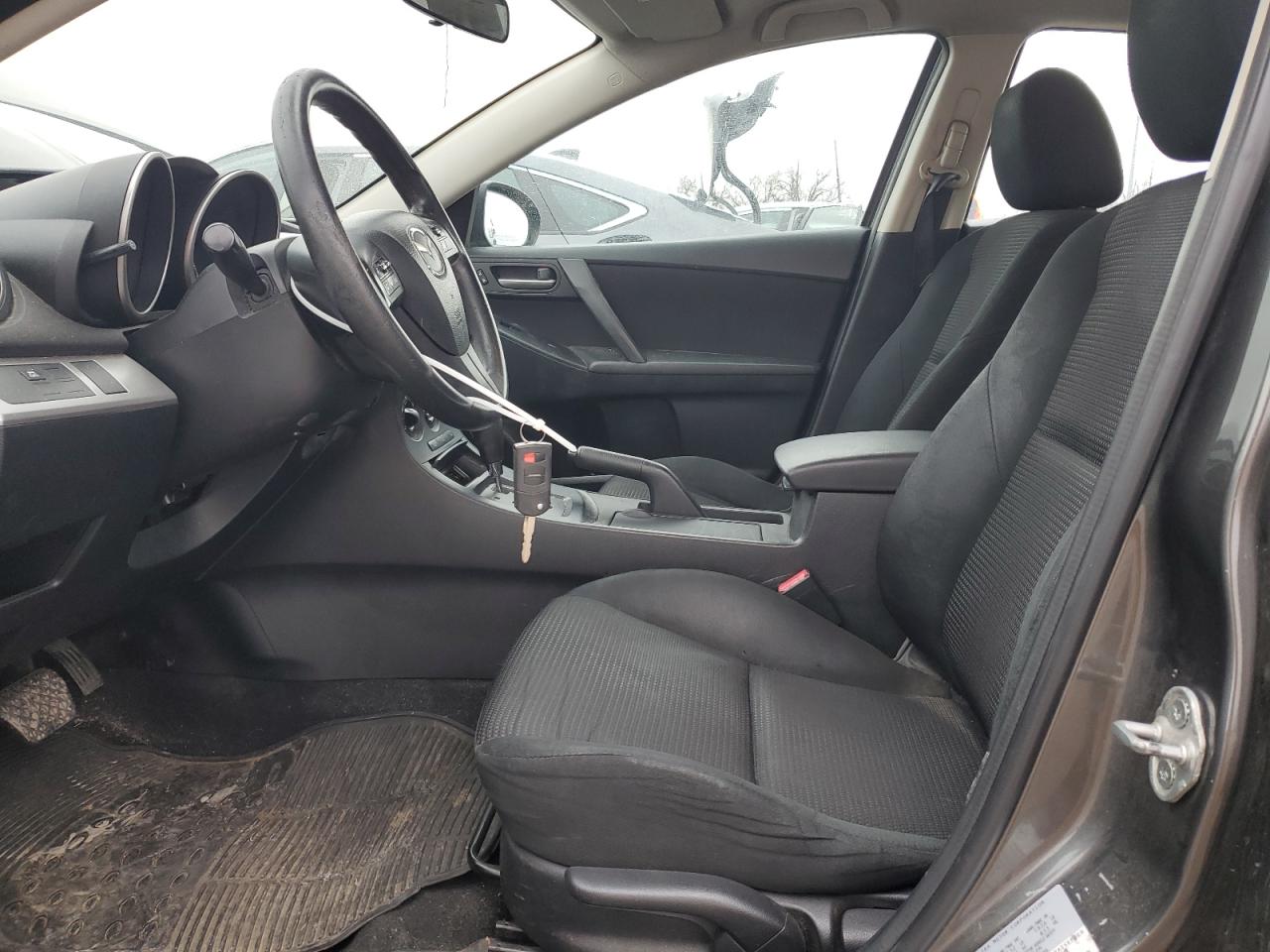 2012 Mazda 3 - Image 7