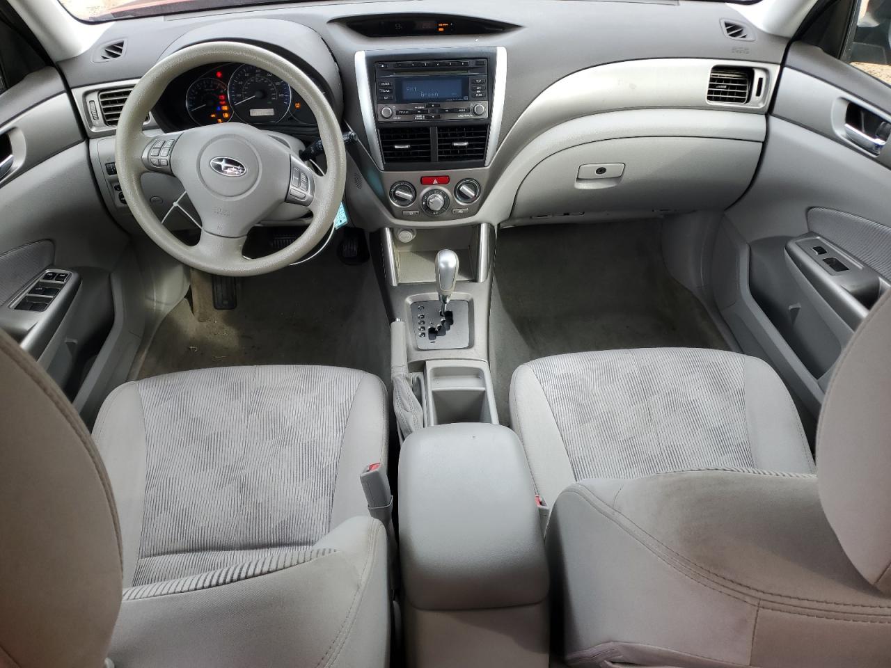 2010 Subaru Forester - Image 8