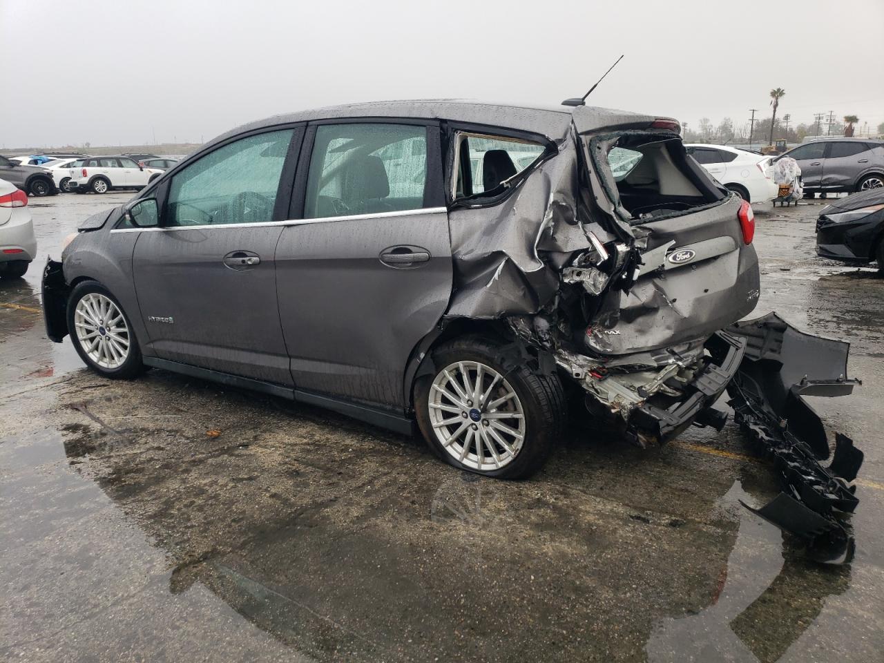 2013 Ford C-MAX - Image 2