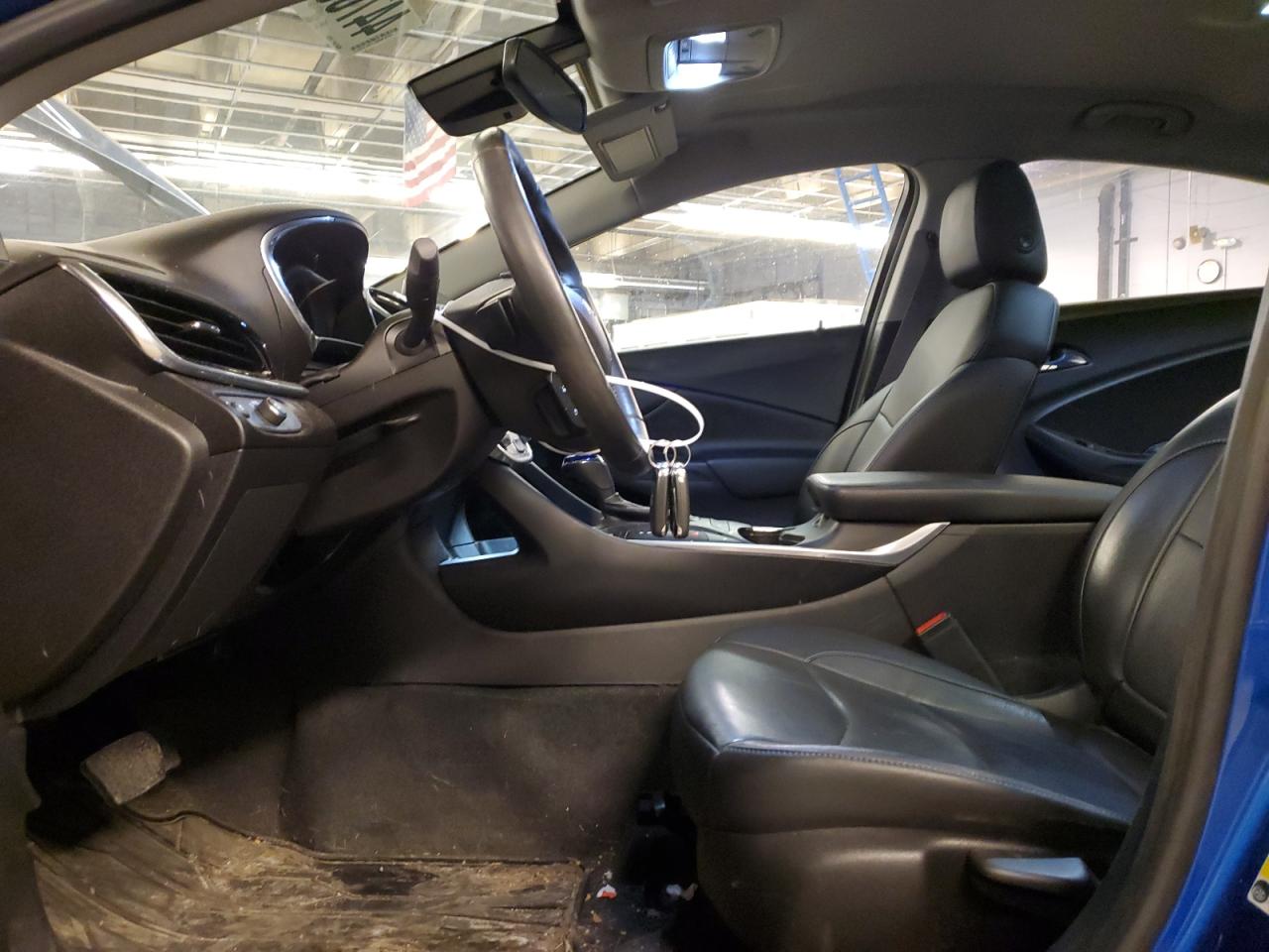 2017 Chevrolet Volt - Image 7