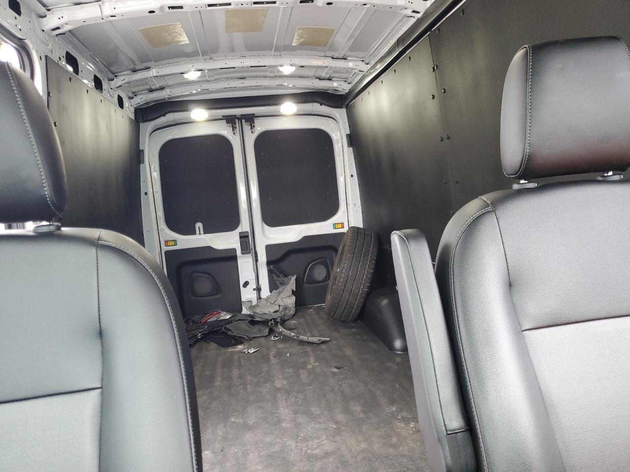 2023 Ford Transit - Image 10