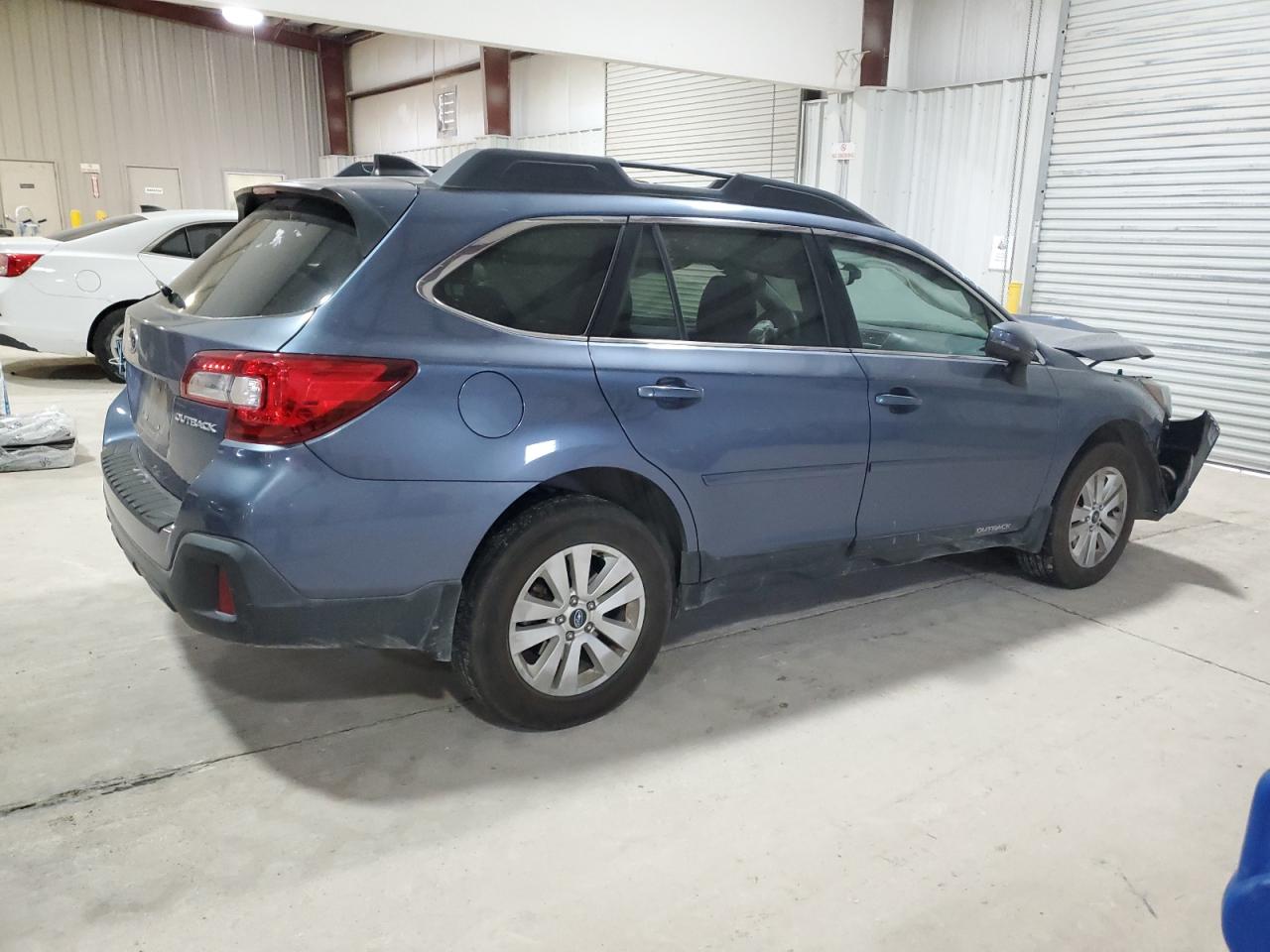 2018 Subaru Outback - Image 3