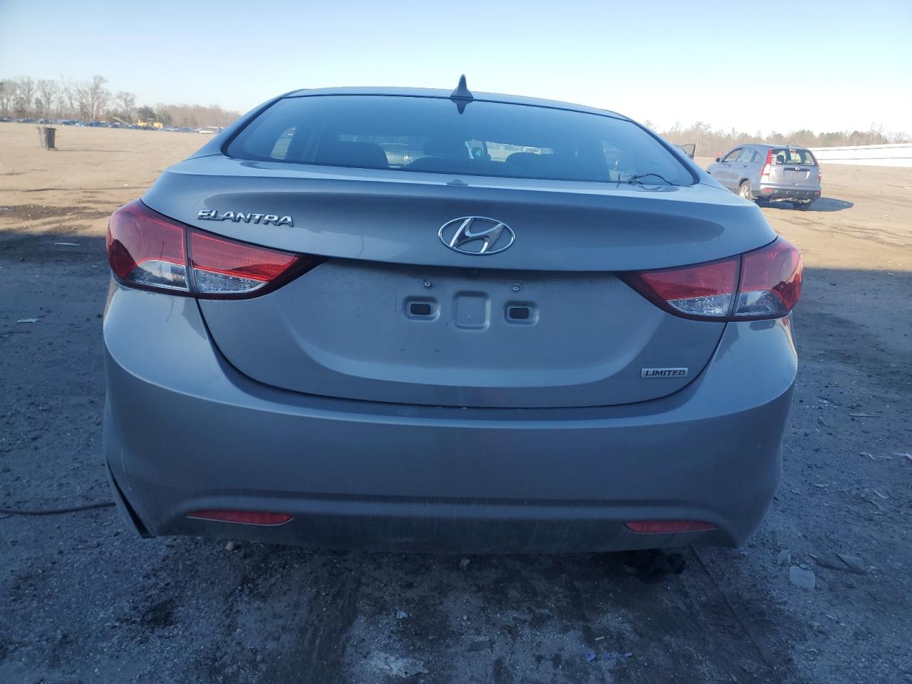 2012 Hyundai Elantra - Image 6