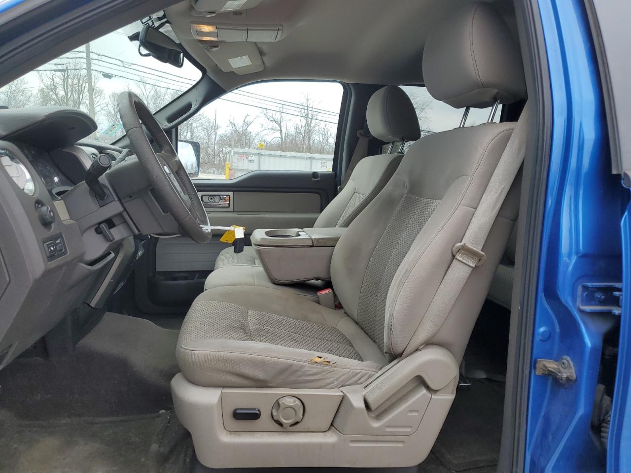 2010 Ford F-150 - Image 7