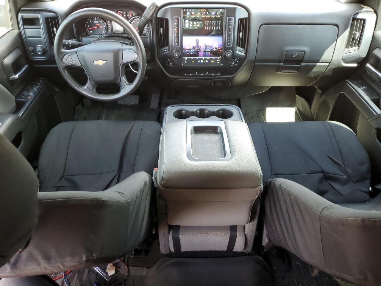 2018 Chevrolet Silverado K1500 Custom VIN: 3GCUKPEC4JG251612 Lot: 43970645