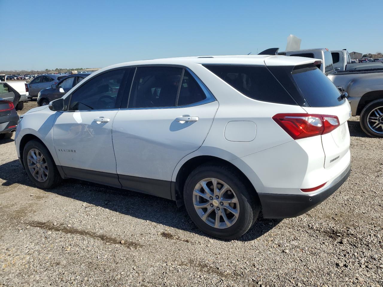 2019 Chevrolet Equinox - Image 2