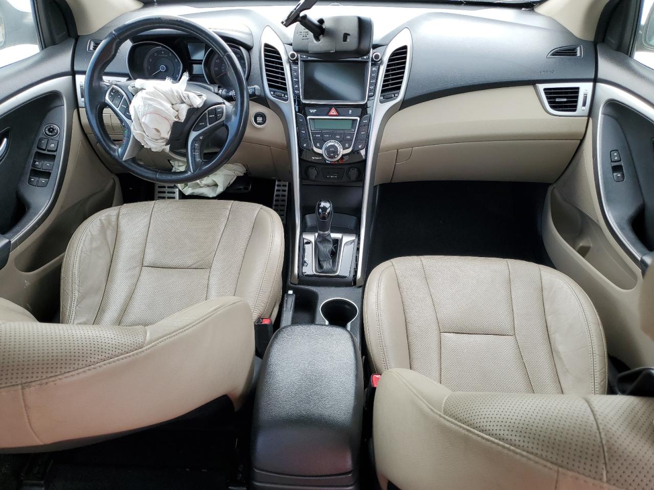 2013 Hyundai Elantra - Image 8