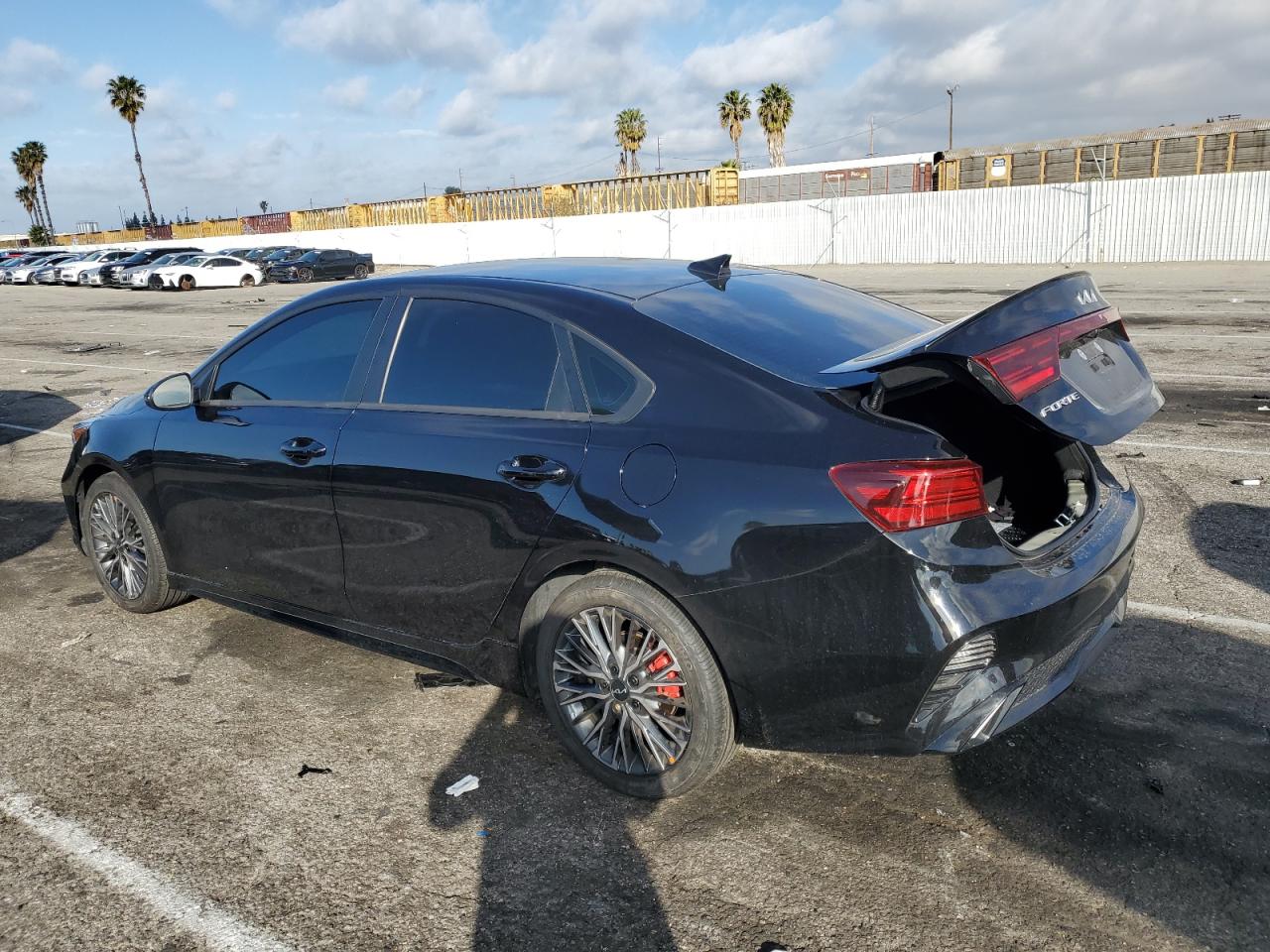 2023 Kia Forte - Image 2
