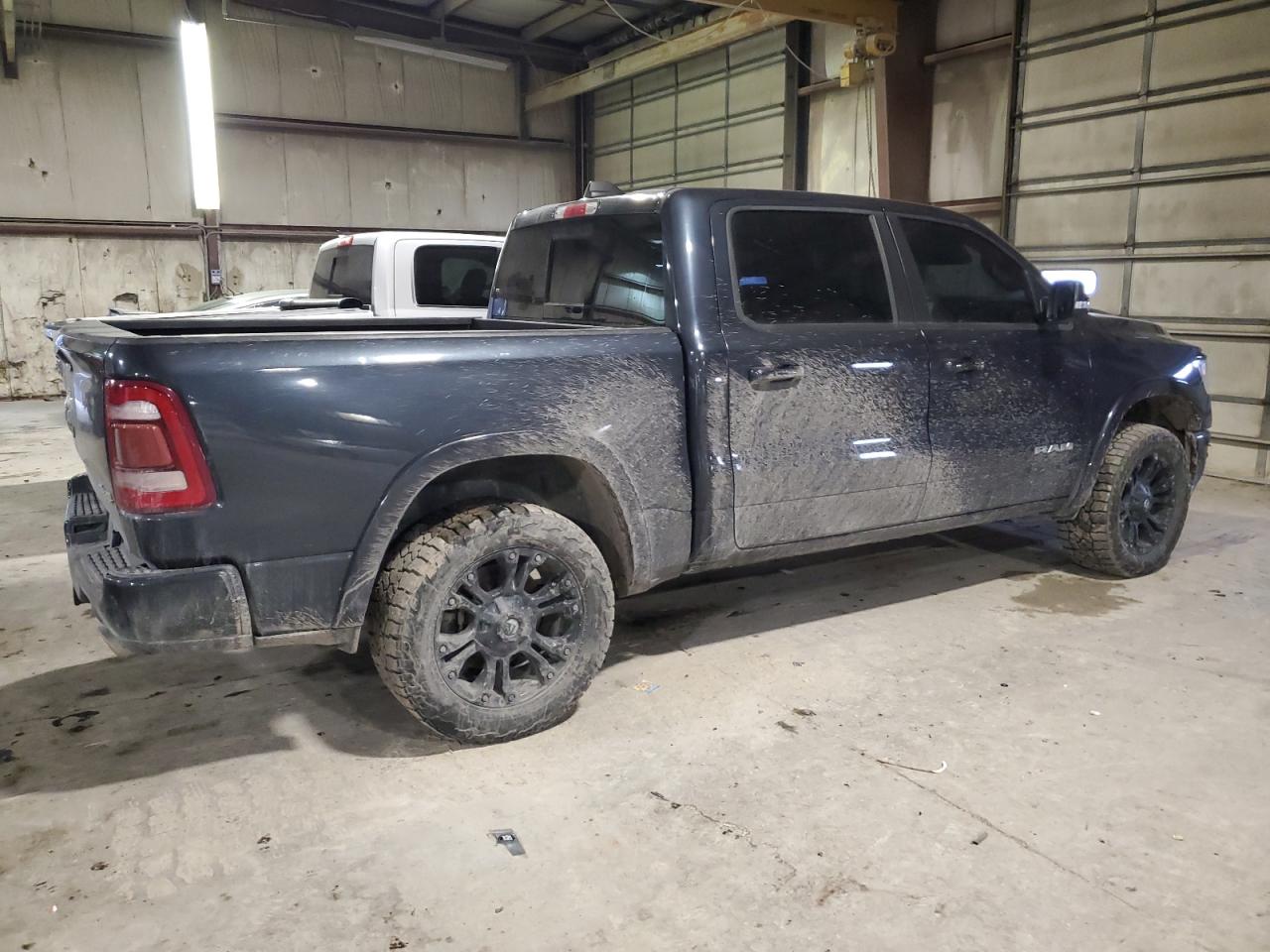 2019 RAM 1500 - Image 3