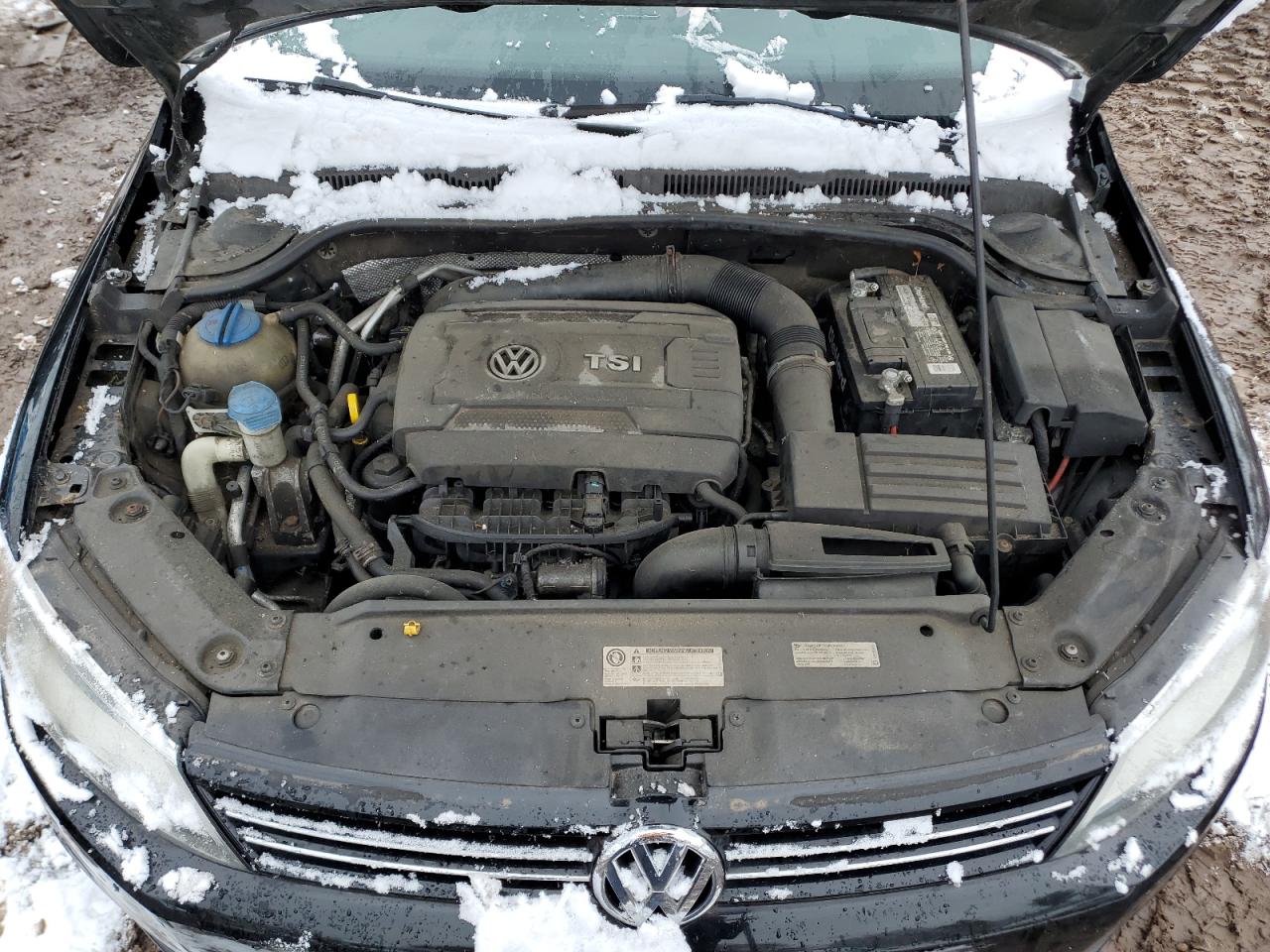 2014 Volkswagen Jetta - Image 11