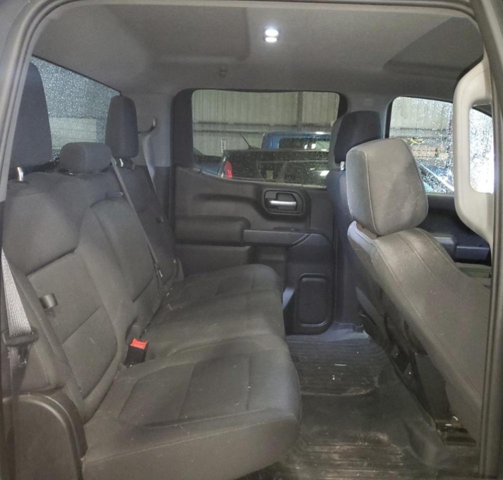 2021 Chevrolet Silverado - Image 10