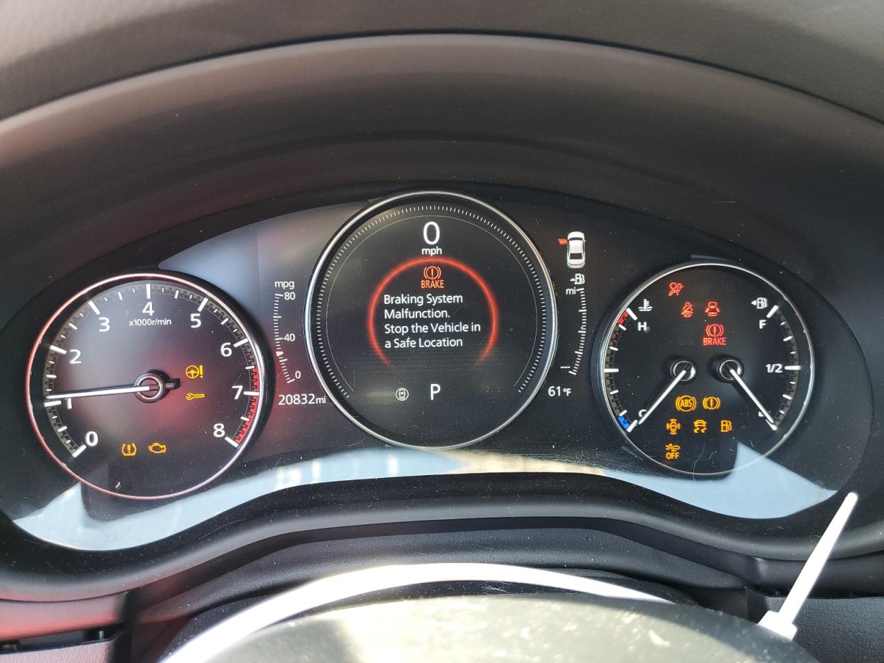 2023 Mazda 3 - Image 9
