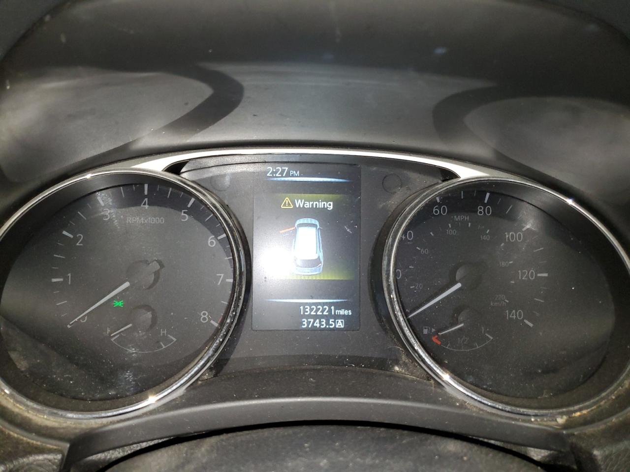 2015 Nissan Rogue - Image 9