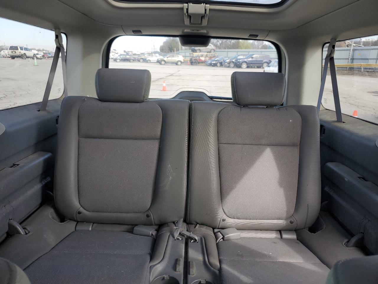 2005 Honda Element - Image 10