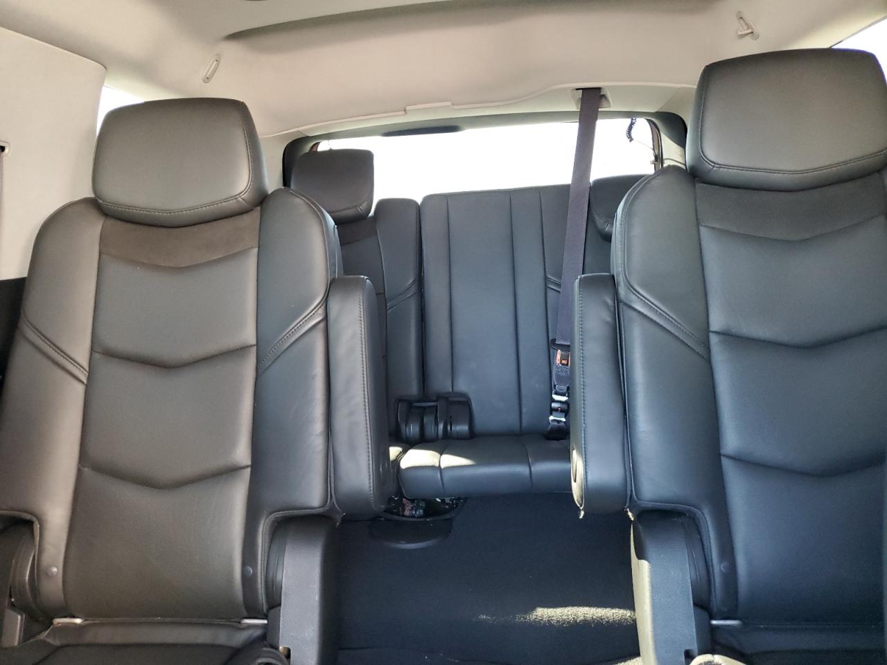 2015 Cadillac Escalade Luxury VIN: 1GYS4MKJ0FR555264 Lot: 46839885