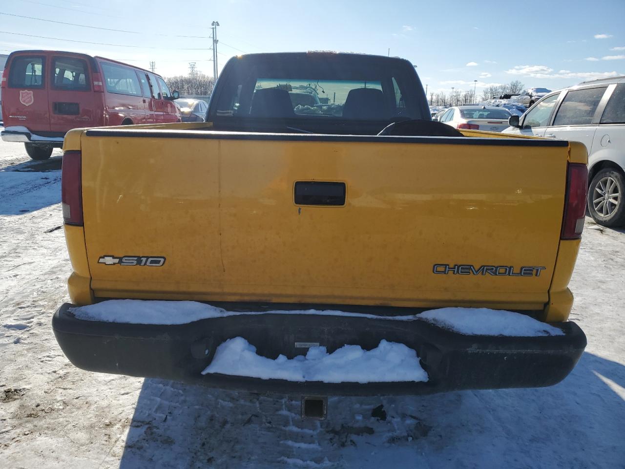 2002 Chevrolet S-10 Pickup - Image 6