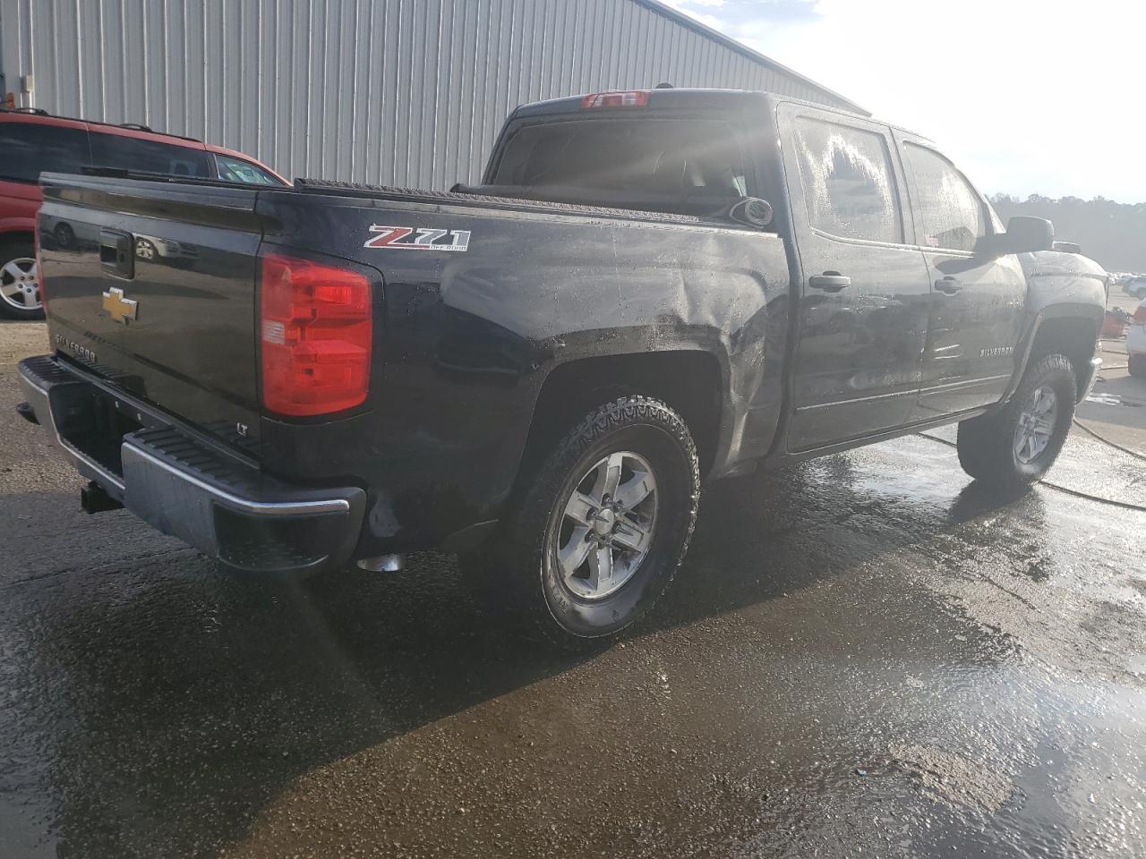 2015 Chevrolet Silverado - Image 3