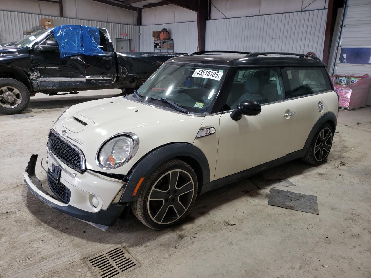 2009 MINI Cooper - Image 1