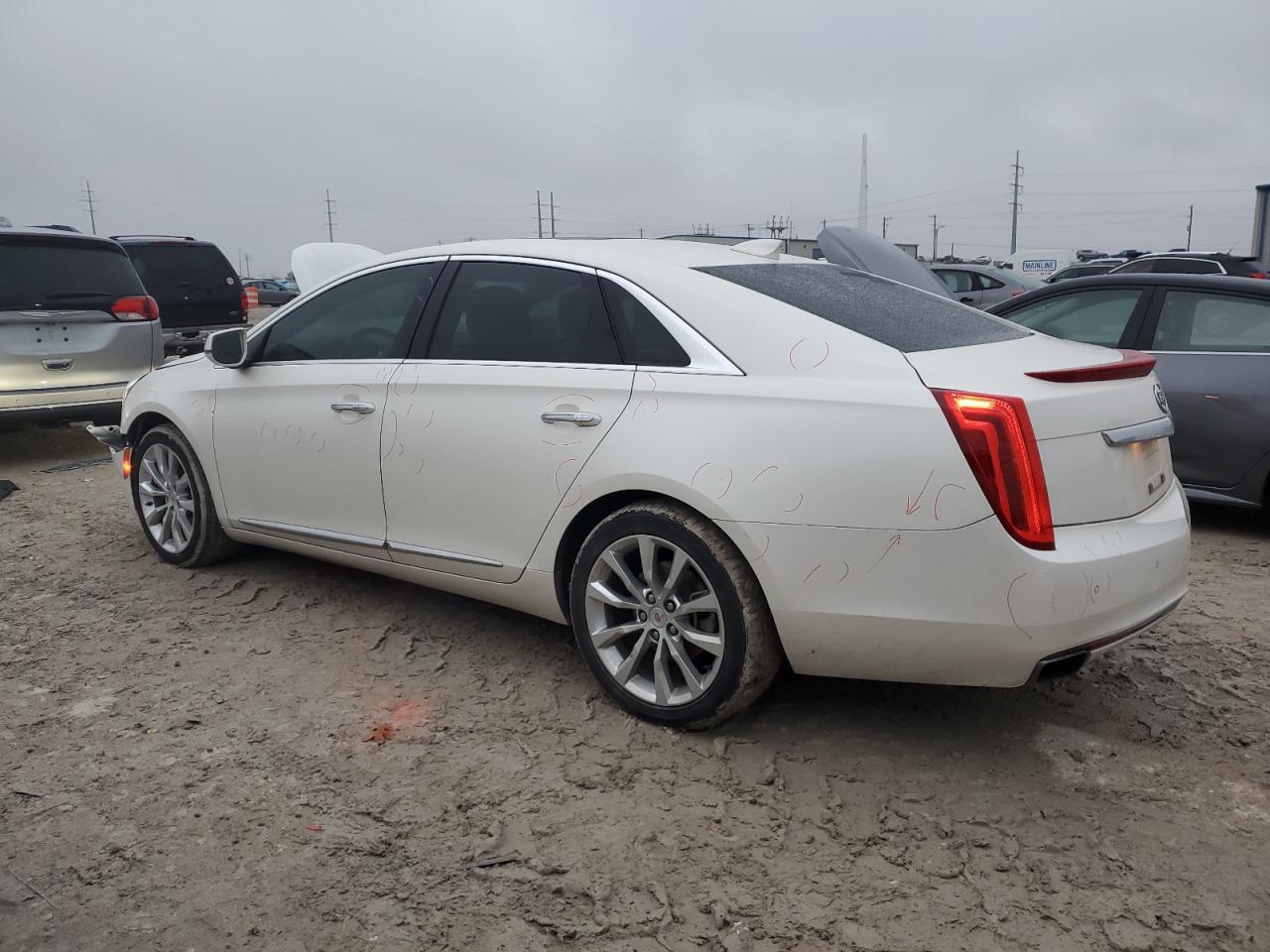 2015 Cadillac XTS - Image 2