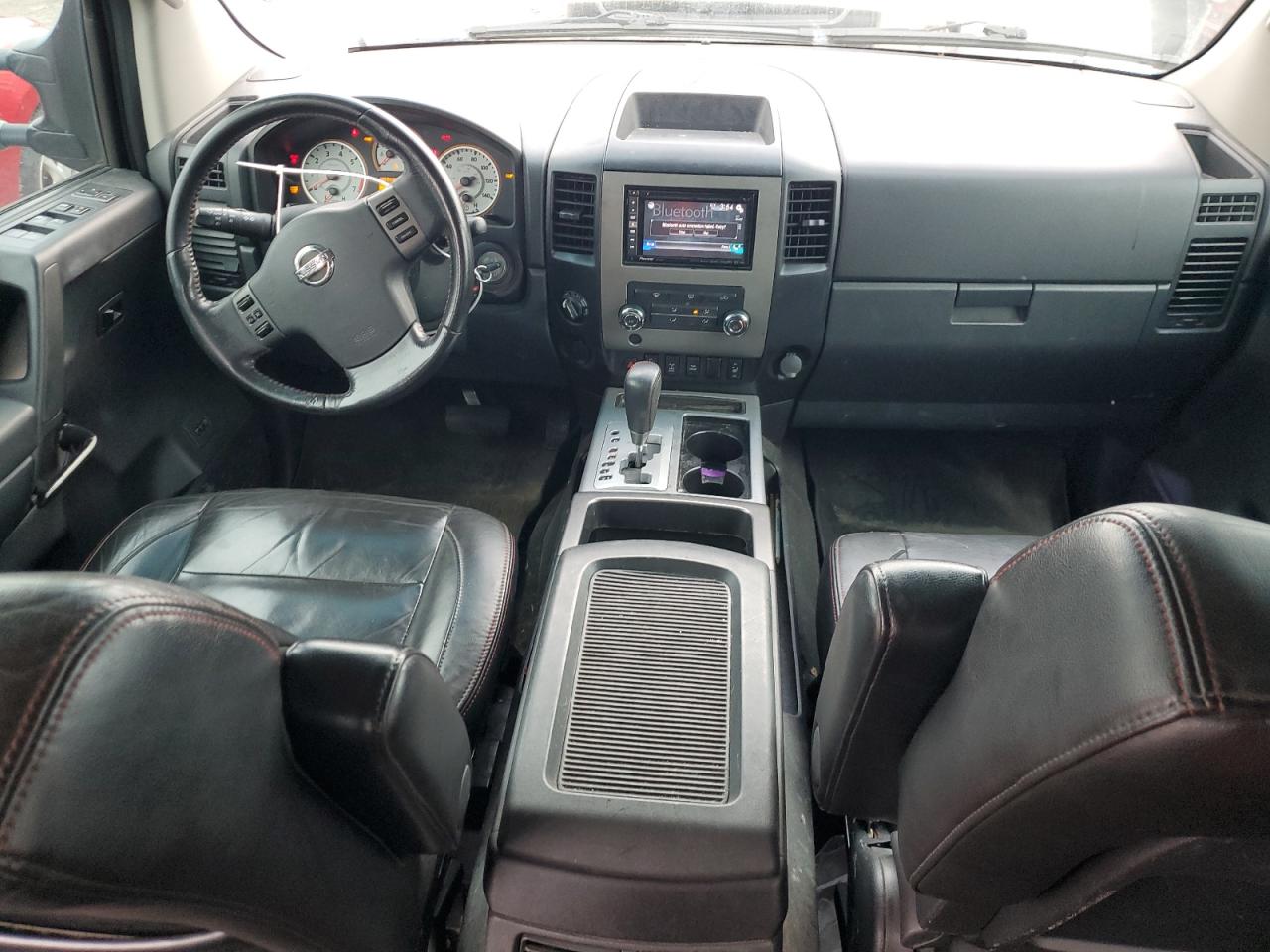 2009 Nissan Titan - Image 8
