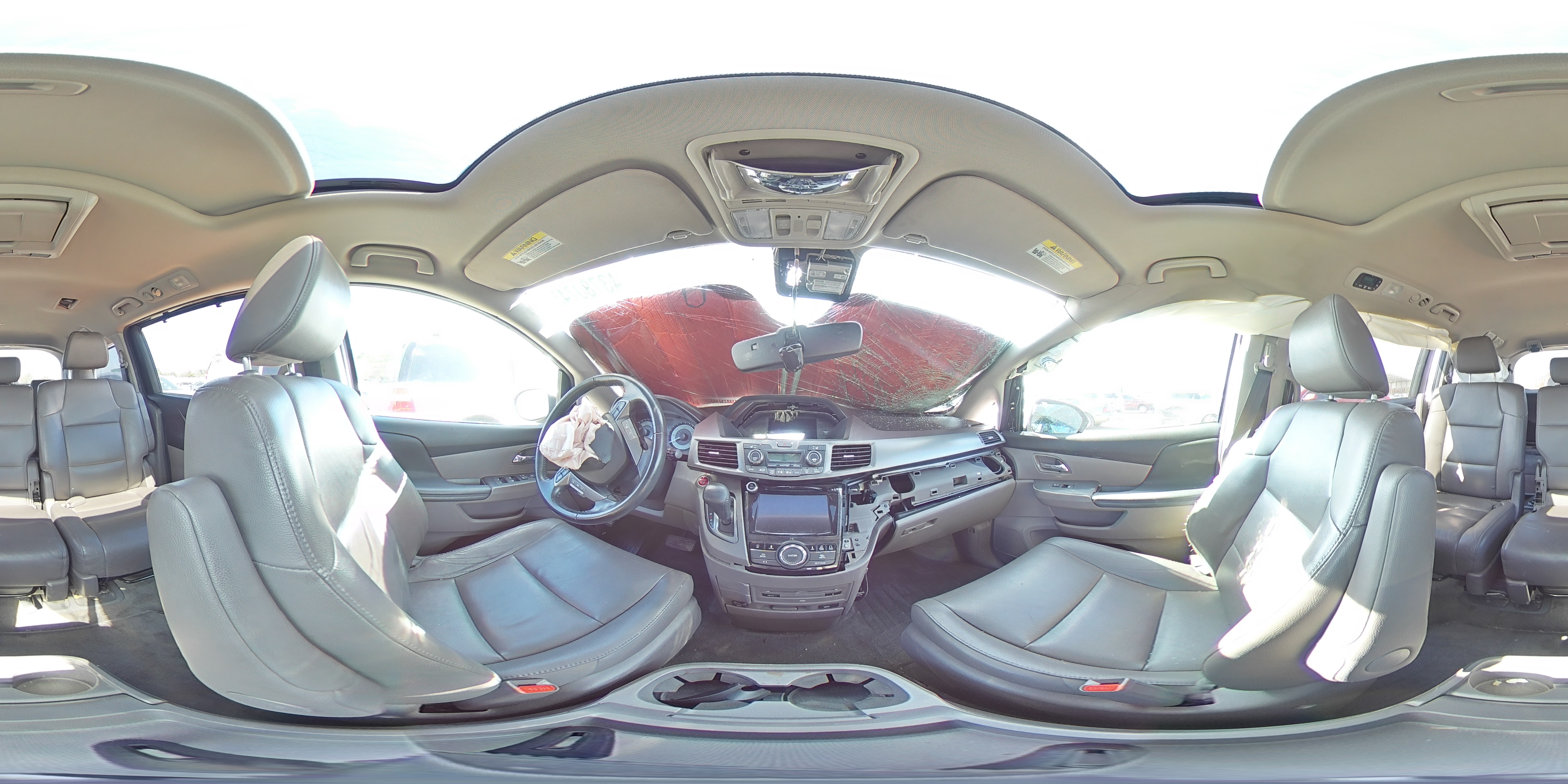 2014 Honda Odyssey - Image 13