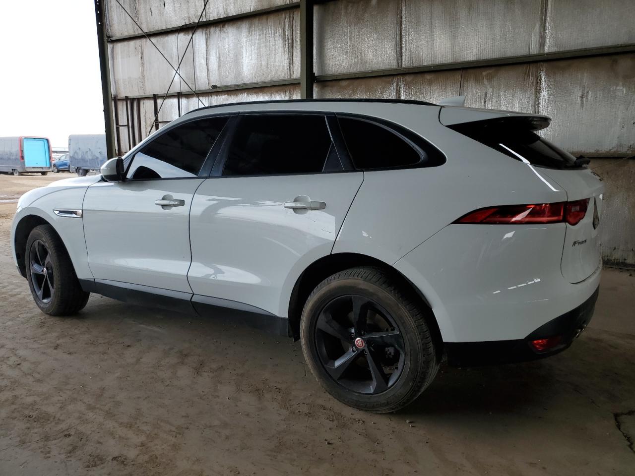 2017 Jaguar F-Pace - Image 2