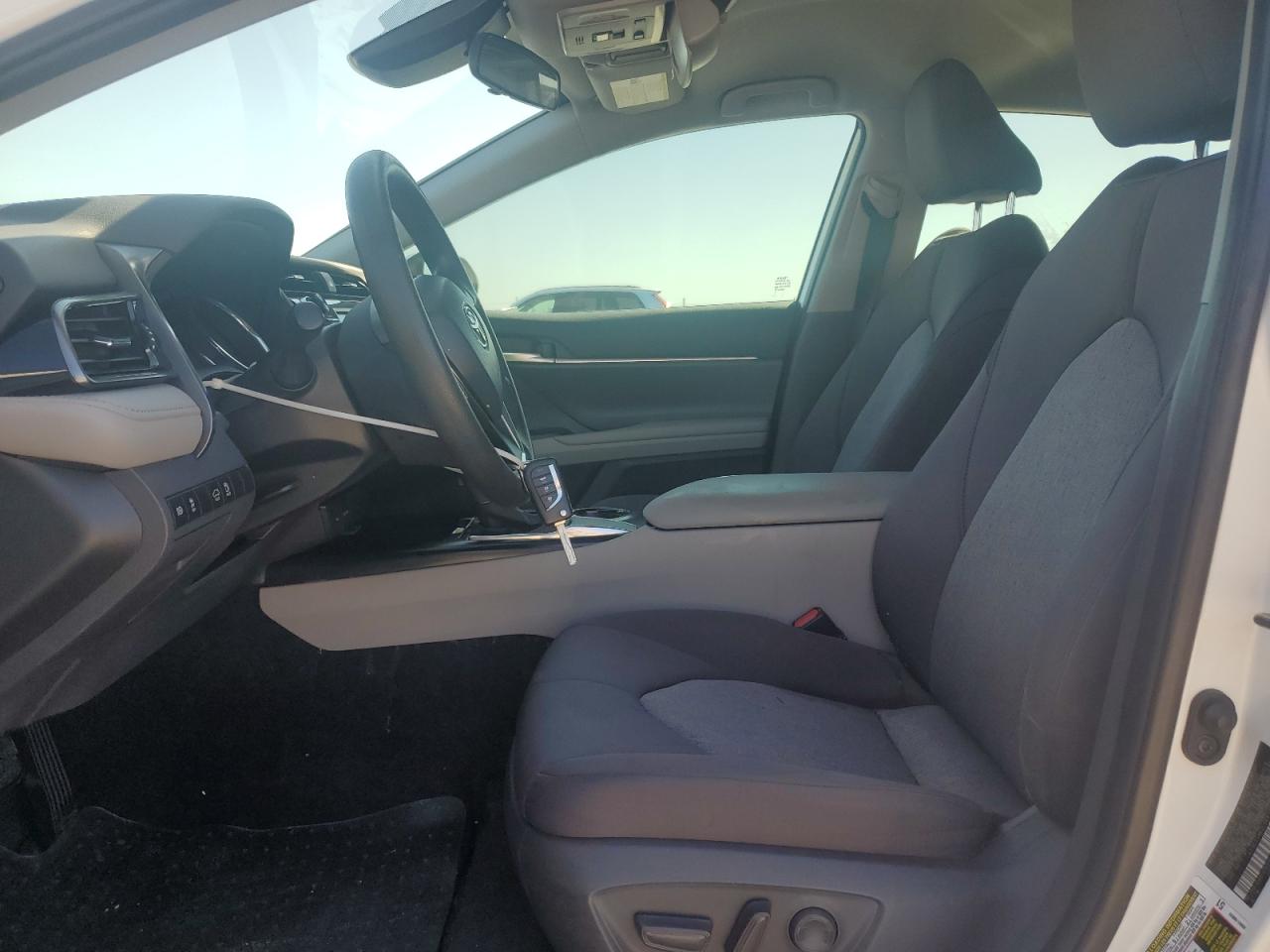 2020 Toyota Camry - Image 7