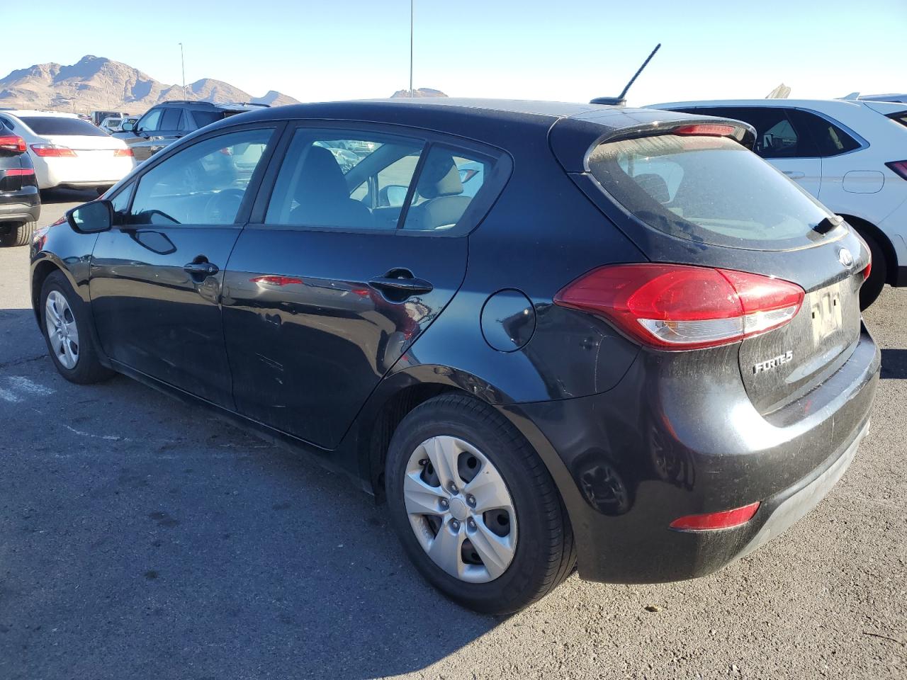 2017 Kia Forte - Image 2