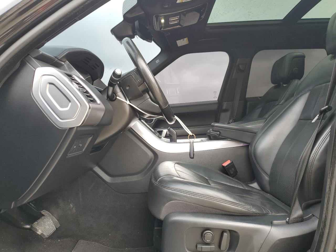 2018 Land Rover Range Rover - Image 7