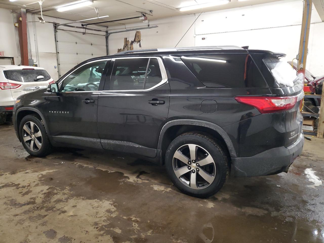 2018 Chevrolet Traverse - Image 2