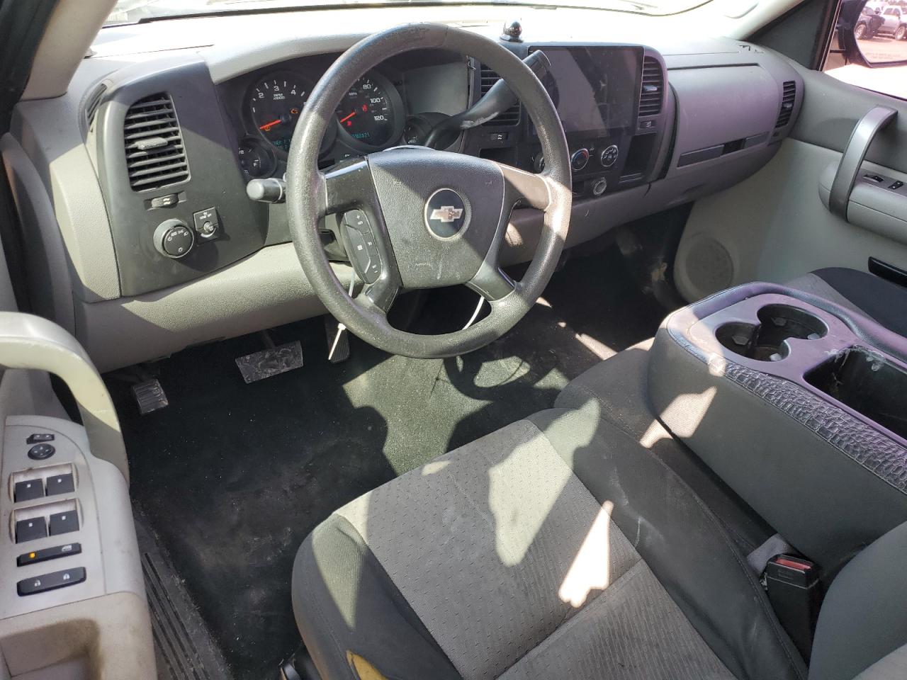 2008 Chevrolet Silverado - Image 8