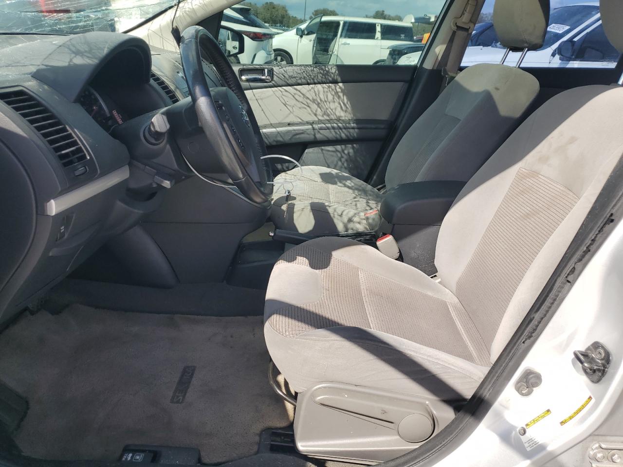 2011 Nissan Sentra - Image 7